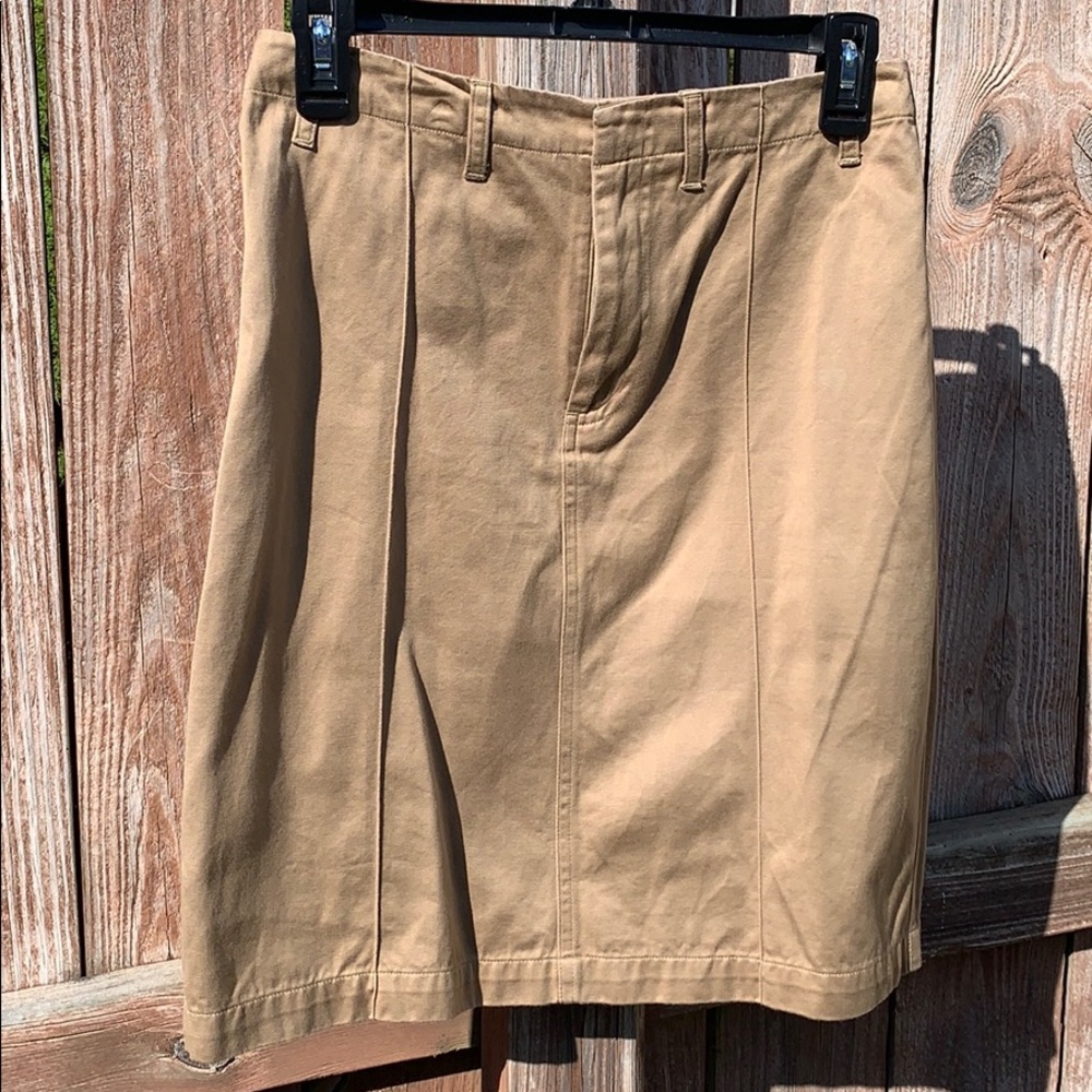 Banana Republic Women’s 4 Khaki Skirt